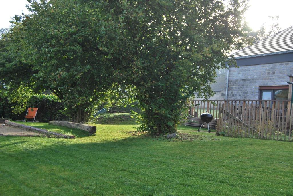 Gite Montbleu - 2 Holiday Houses - La Laiterie & La Grange Sprimont Exterior foto